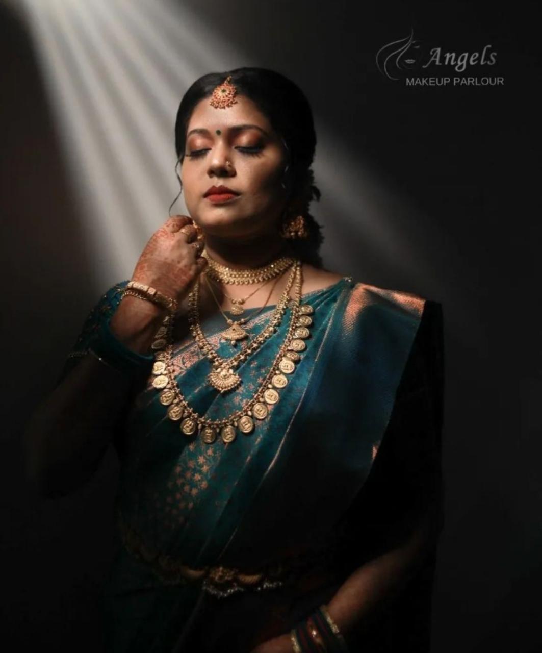 ANGELS MAKEUP PARLOUR MANNARKKAD
